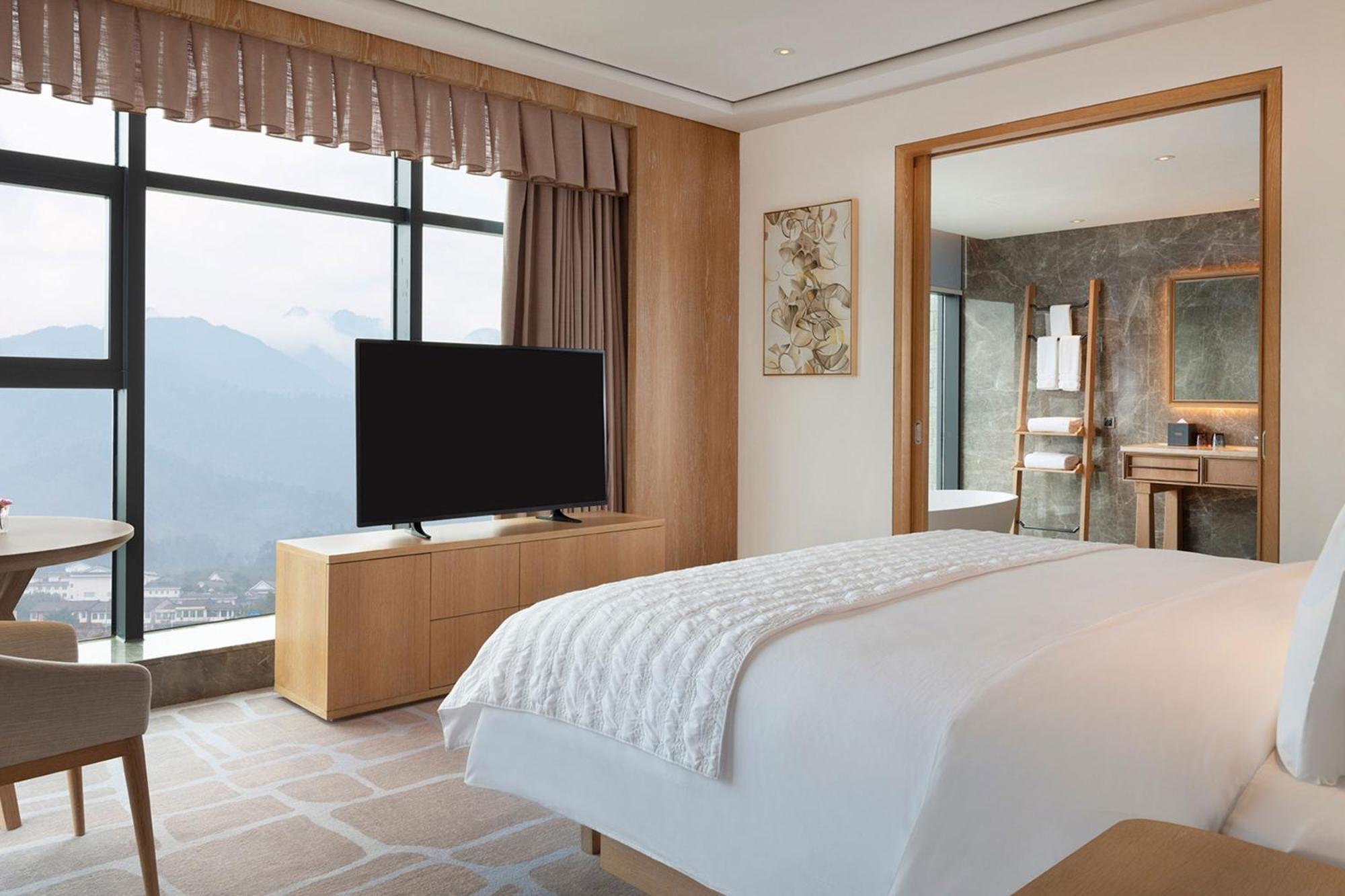 เลอ เมริเดียน เออเหมย เมาน์เท็น รีสอร์ต Hotel ภูเขาเอ๋อเหมยชาน ภายนอก รูปภาพ